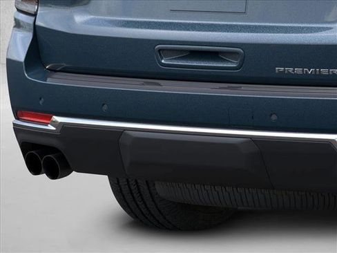 New 2026 Chevrolet Suburban Premier image 14