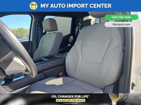 Used 2025 Toyota Tundra SR5 AWD/4WD image 13