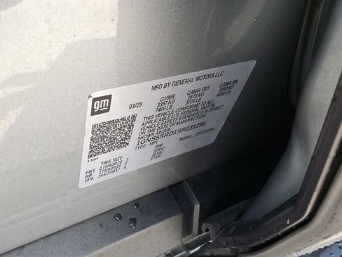 Used 2025 Chevrolet Tahoe Premier RWD image 36