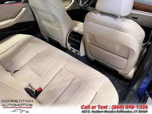 Used 2019 BMW 530i xDrive 530i xDrive Sedan w/ Convenience Package image 9