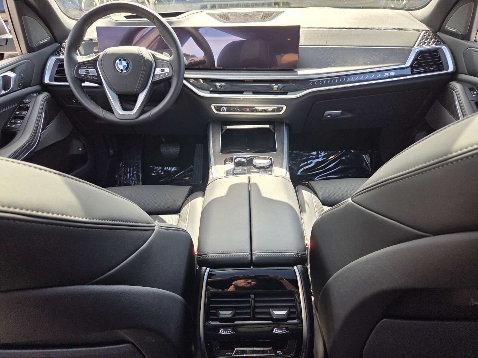 Used 2026 BMW X5 xDrive50e AWD/4WD image 12