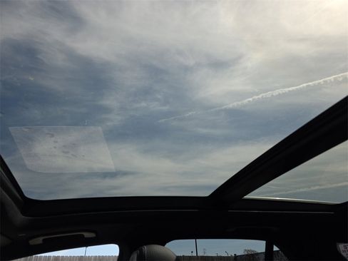 Certified 2024 Mercedes-Benz GLE 450 4MATIC image 29