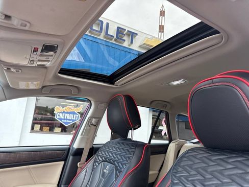 Used 2018 Subaru Outback 2.5i Limited AWD/4WD image 36
