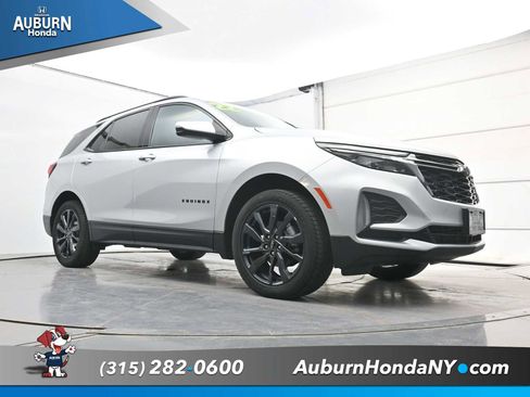 Used 2022 Chevrolet Equinox RS w/ Infotainment Package AWD/4WD image 16