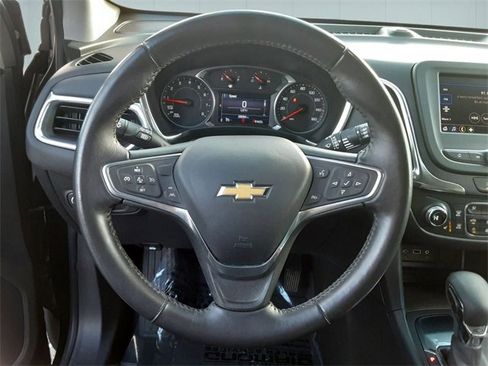 Used 2022 Chevrolet Equinox LT image 16