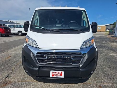 Used 2025 RAM ProMaster 2500 w/ U-Haul Equipment Group FWD image 9