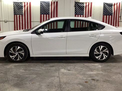 Used 2024 Subaru Legacy Premium image 3