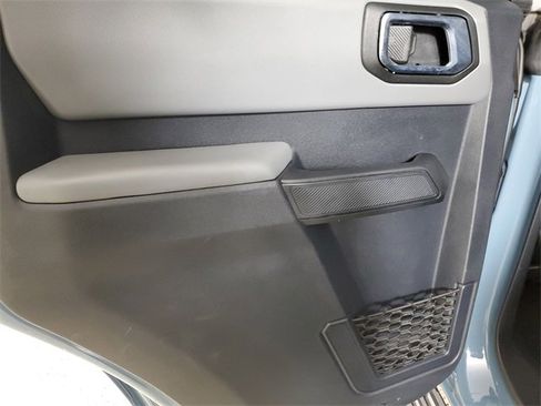 Used 2022 Ford Bronco Big Bend image 9