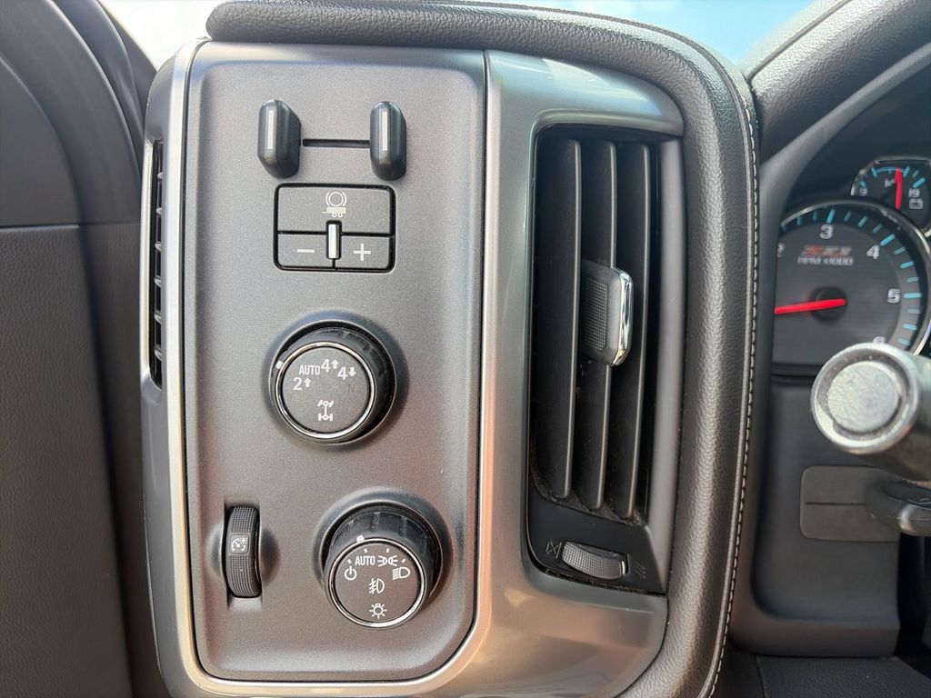 Used 2017 Chevrolet Silverado 1500 LTZ Z71 w/ LPO, Black Pack AWD/4WD image 24