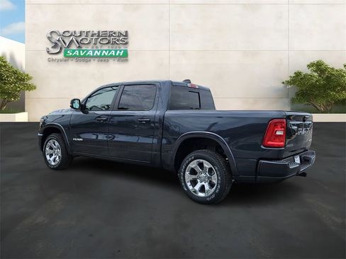New 2025 RAM 1500 Big Horn AWD/4WD image 3
