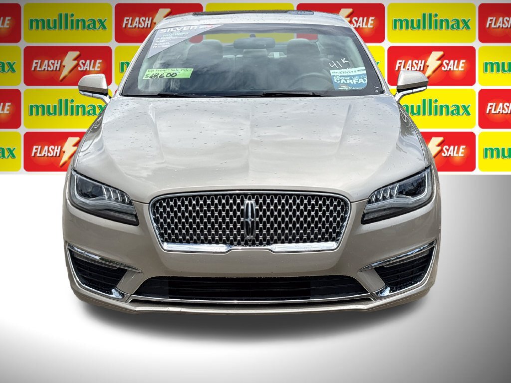 Used 2017 Lincoln MKZ Reserve FWD image 15