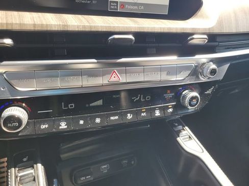 Used 2024 Kia Telluride SX AWD/4WD image 24