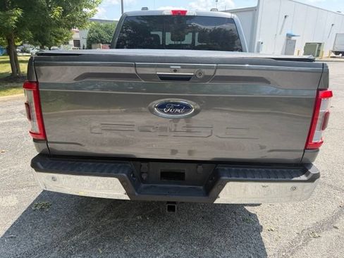 Used 2022 Ford F150 Lariat w/ Equipment Group 502A High AWD/4WD image 4