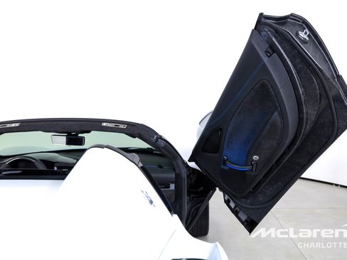 Used 2023 Maserati MC20 Spyder image 20