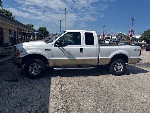 Used 2001 Ford F250 Lariat AWD/4WD image 1