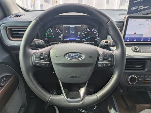 Certified 2024 Ford Maverick Lariat FWD image 30