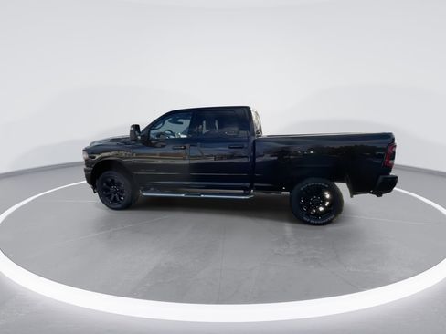 Used 2024 RAM 2500 Big Horn w/ Night Edition image 5