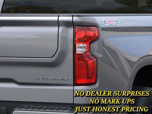 New 2026 Chevrolet Silverado 1500 Custom AWD/4WD image 11