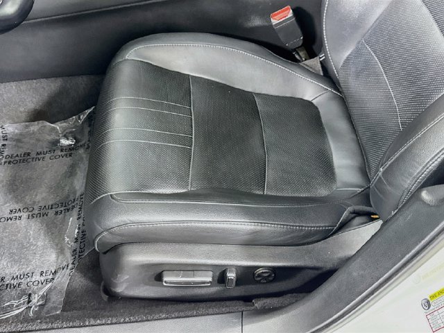 Used 2021 Honda Accord Touring image 19