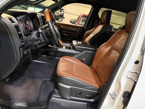 Used 2019 RAM 2500 Limited AWD/4WD image 48