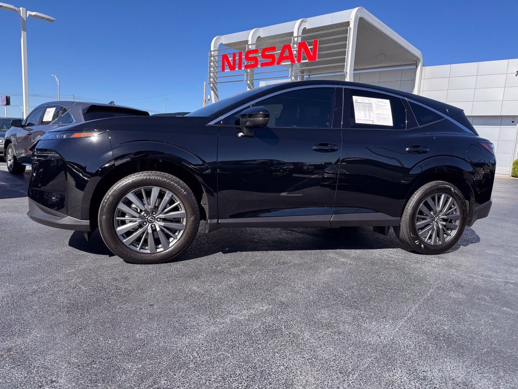 Used 2026 Nissan Murano SL AWD/4WD image 2