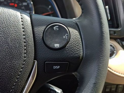 Used 2014 Toyota RAV4 Limited AWD/4WD image 23