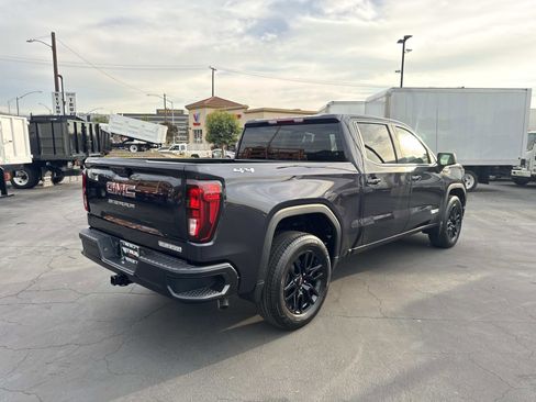 New 2026 GMC Sierra 1500 Elevation image 5