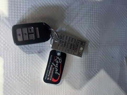 Used 2022 Honda Pilot Sport image 34