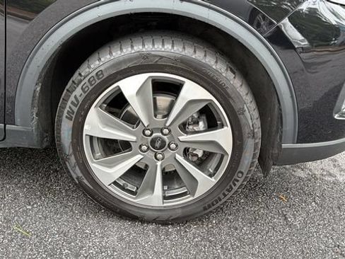 Certified 2024 Ford Escape Platinum AWD/4WD image 14