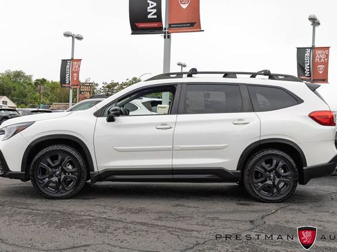 Used 2023 Subaru Ascent Onyx Edition AWD/4WD image 16