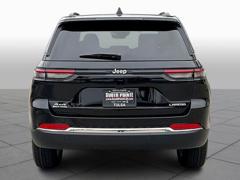 New 2025 Jeep Grand Cherokee Laredo X w/ Luxury Tech Group I image 4