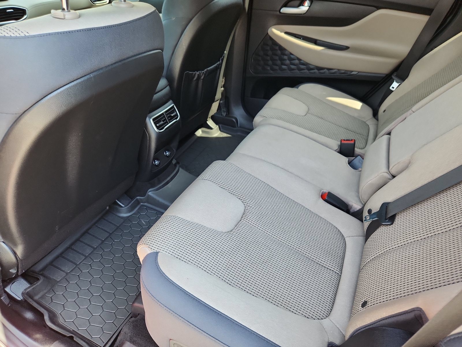 Used 2023 Hyundai Santa Fe SEL AWD/4WD image 11