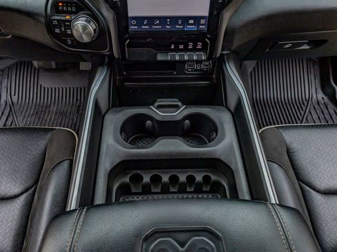 Used 2023 RAM 1500 Laramie AWD/4WD image 26