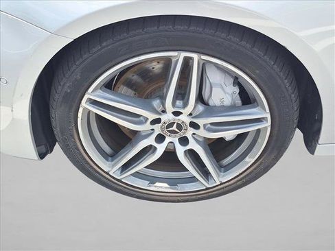 Used 2020 Mercedes-Benz E 350 4MATIC Sedan image 24