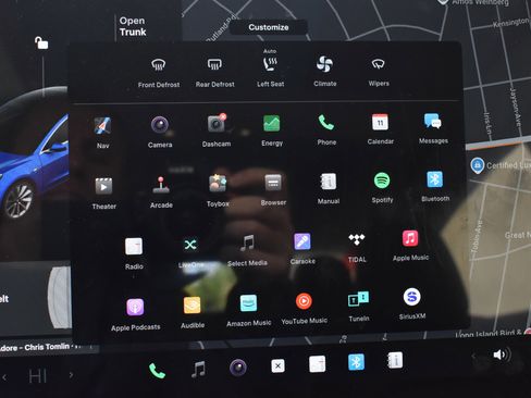 Used 2018 Tesla Model 3 Long Range image 34