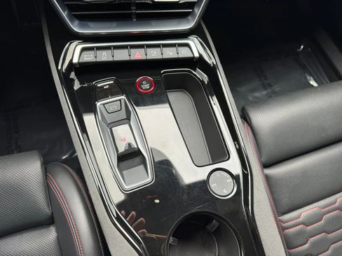 Used 2022 Audi RS e-tron GT w/ Year 1 Package image 30