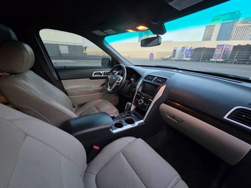 Used 2011 Ford Explorer Limited w/ 302A Rapid Spec Order Code image 9