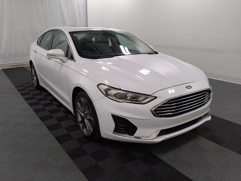 Used 2019 Ford Fusion SEL FWD image 13