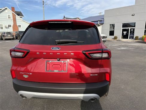 New 2026 Ford Escape Active image 5