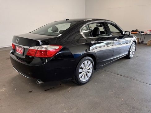 Used 2015 Honda Accord EX-L image 3