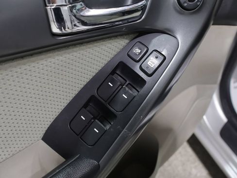 Used 2013 Kia Forte EX w/ Premium Pkg FWD image 13