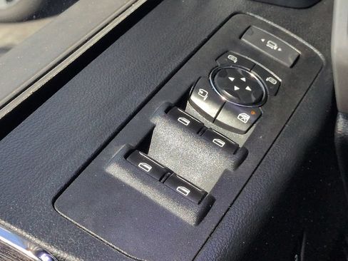 Used 2021 Ford F350 Lariat AWD/4WD image 22