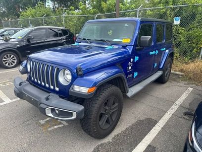 Used 2019 Jeep Wrangler Unlimited Sahara w/ Cold Weather Group