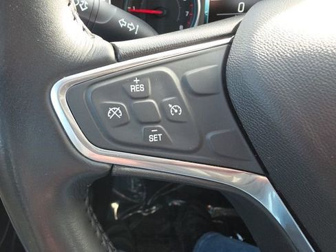 Used 2018 Chevrolet Malibu LT FWD image 15