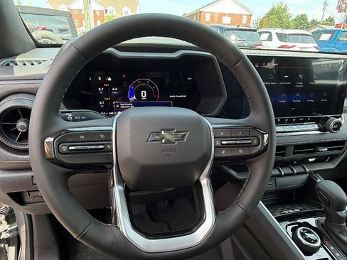 New 2026 Chevrolet Colorado Trail Boss AWD/4WD image 21