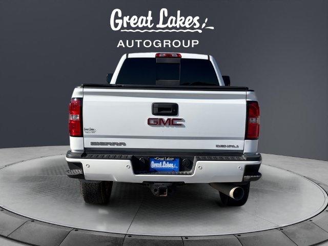 Used 2019 GMC Sierra 2500 Denali w/ Duramax Plus Package AWD/4WD image 4