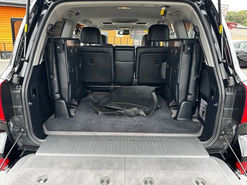 Used 2014 Toyota Land Cruiser image 24