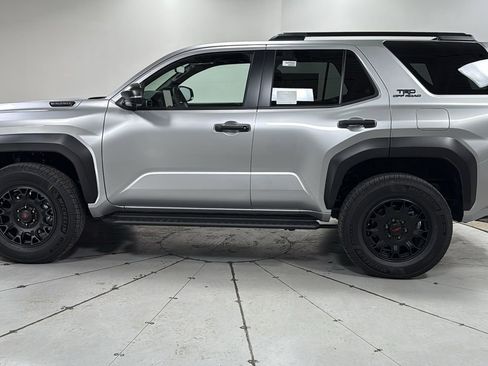 New 2026 Toyota 4Runner TRD Off-Road Premium image 8