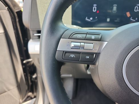 Certified 2024 Hyundai Kona SEL FWD image 12