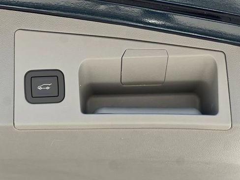 New 2025 Cadillac XT5 Premium Luxury image 28